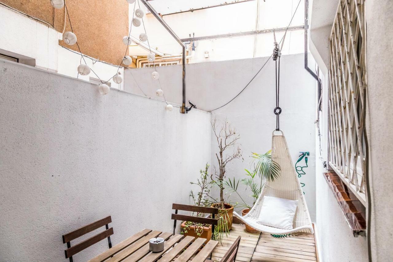 Apartamento En Gracia Barcelona Bagian luar foto